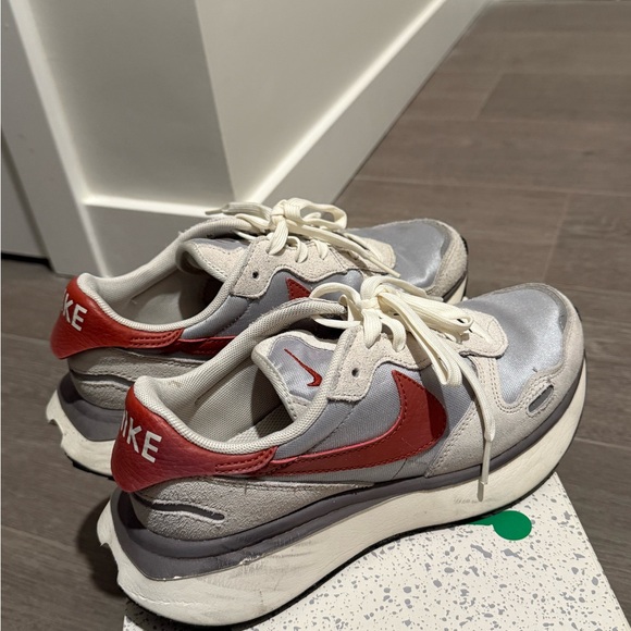 Nike Silver and Red Sneakers - Picture 2 of 8